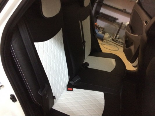 Авточехлы на Hyundai Solaris