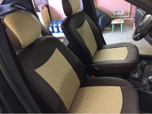 Авточехлы на Renault Logan