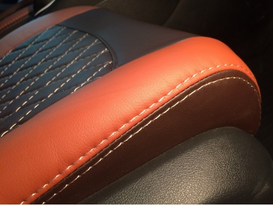 Авточехлы на Volkswagen Golf 6