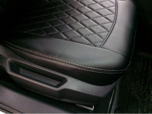 Авточехлы на Volkswagen Jetta