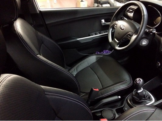 Каркасные авточехлы на KIA Rio 3