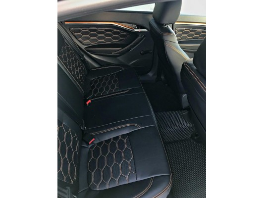 Каркасные авточехлы на Lada Vesta