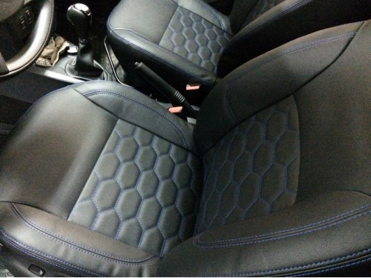 Каркасные авточехлы на Renault Sandero Stepway 2