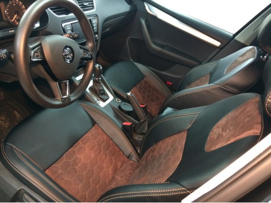 Каркасные авточехлы на Skoda Octavia A7